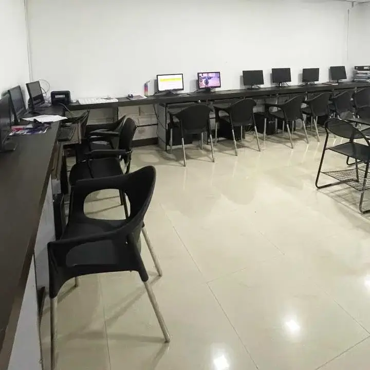 Class Rooms & Labs